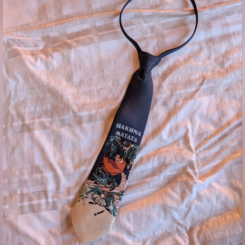 ✨3 for $20✨ Vintage Kids Disney The Lion King Tie